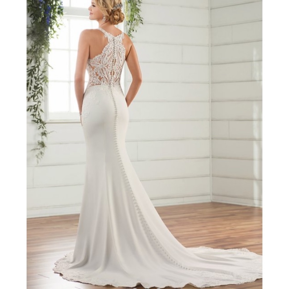 NEW Wedding Dress (Unaltered) NWT!